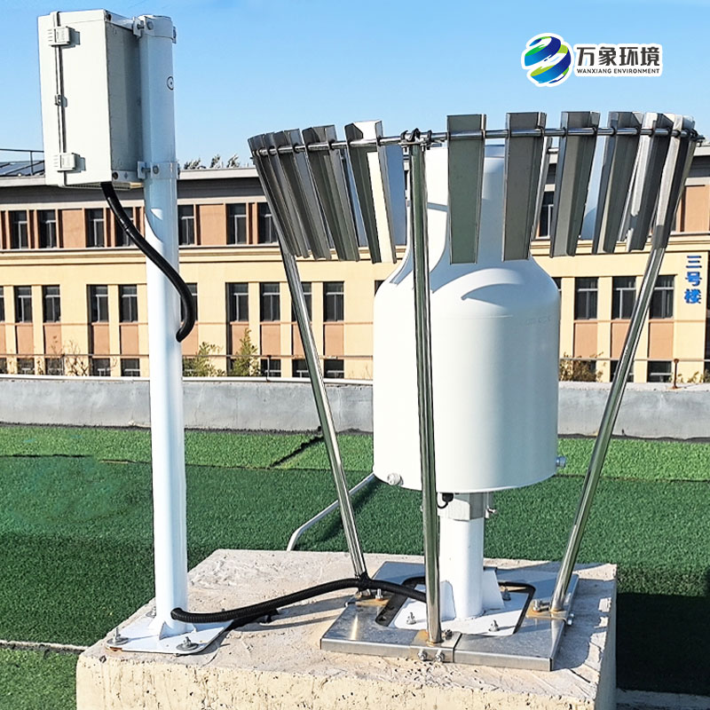 北京京投，稱(chēng)重式雨雪量計(jì)安裝